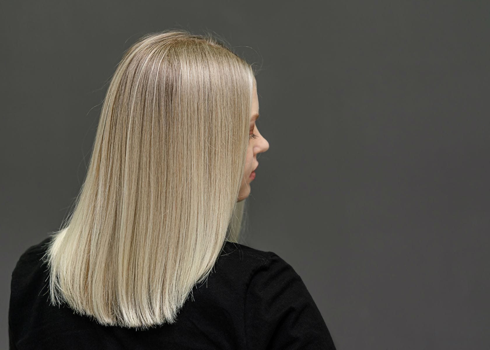 Professional Tips for Achieving the Perfect Platinum Blonde