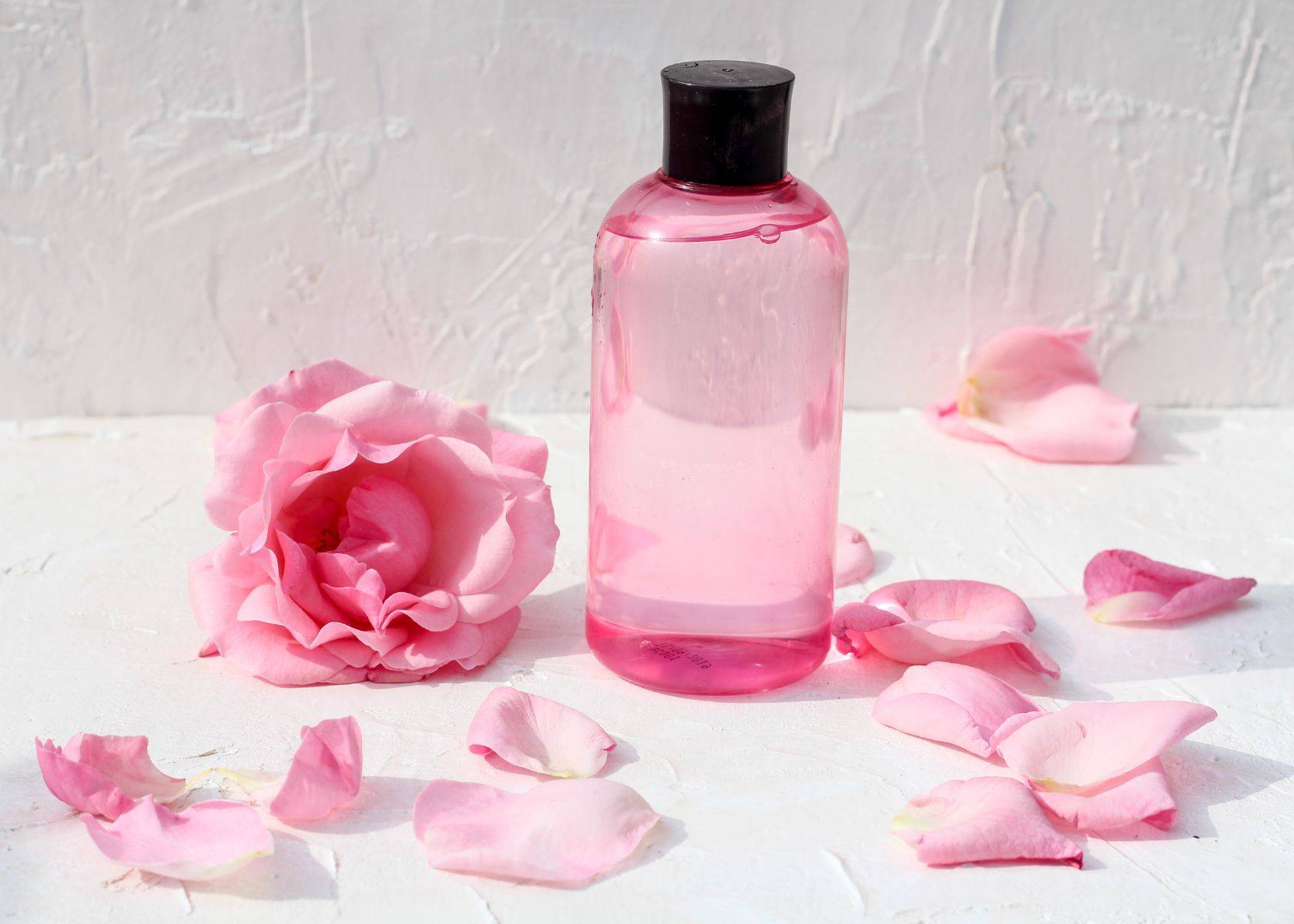 What is Rose Water and Its Benefits for Skin